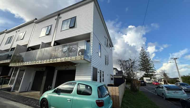 1/34 Parry Road , Mount Wellington