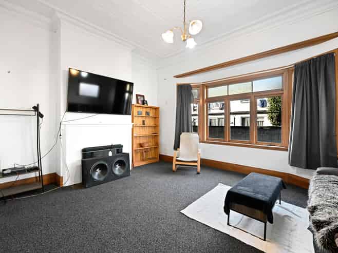 15 Wellington Street, Hamilton East