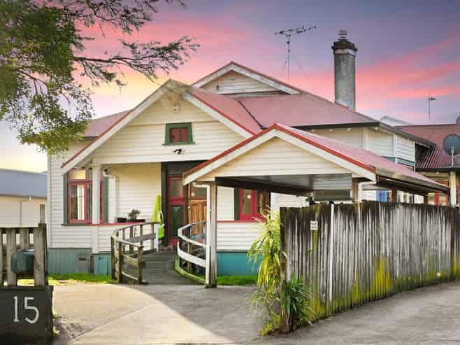 15 Wellington Street, Hamilton East