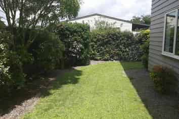 B/42 Joseph Street , West End