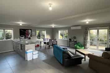B/42 Joseph Street , West End