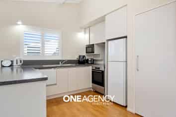27a Shackle Lane, WHITBY