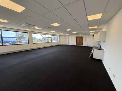 Petone Office/ Showroom