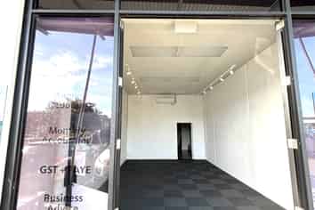 68m2 retail in the heart of Rosedale