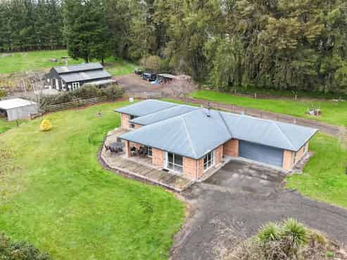 844C State Highway 2, Otane
