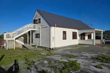 The Iconic Ex Carriages Café Is For Lease! 