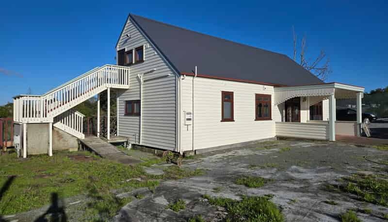 299 Main Road, Kumeu