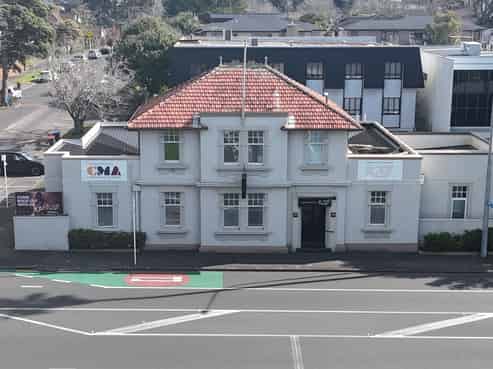 Long Term Epsom Investment - Triple Net Lease