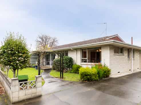 708C Tomoana Road, Mahora
