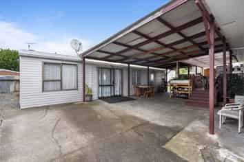57 Te Irirangi Drive, Clover Park