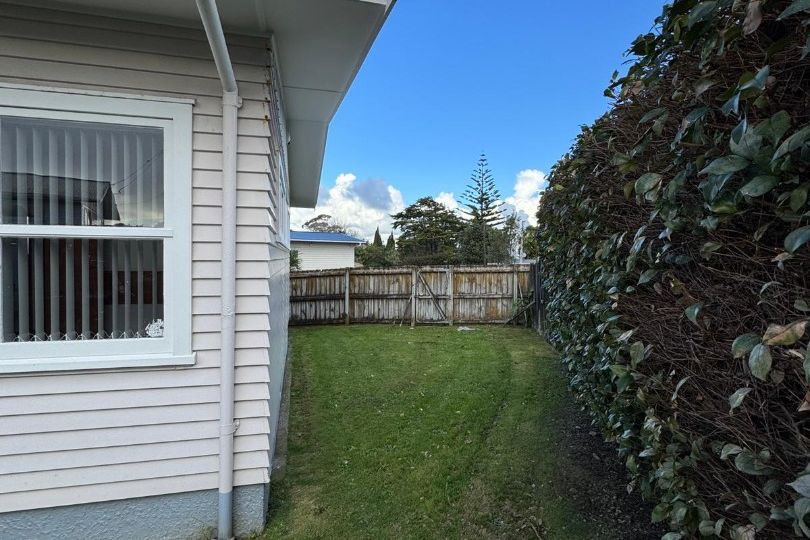Newly Renovated 3-Bedroom Family Home – Prime Location in Manurewa - Widok 3