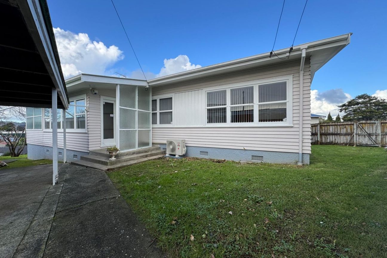Newly Renovated 3-Bedroom Family Home – Prime Location in Manurewa - Widok 2