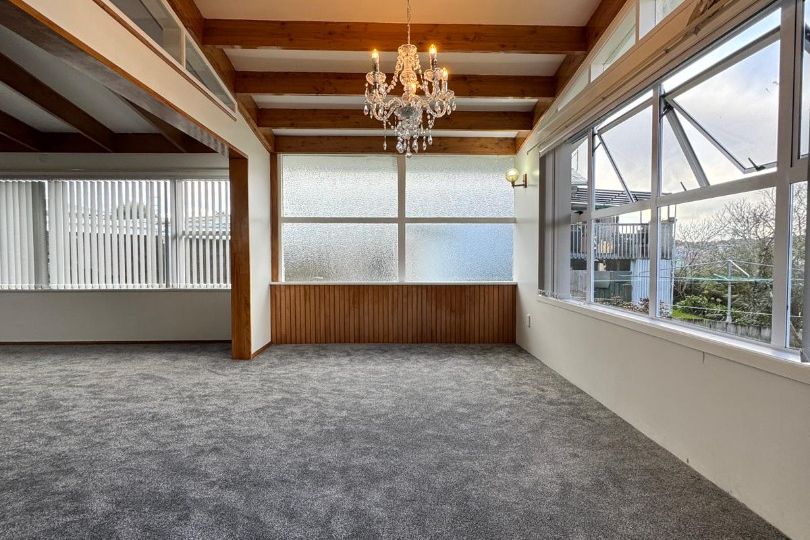 Newly Renovated 3-Bedroom Family Home – Prime Location in Manurewa - Widok 4