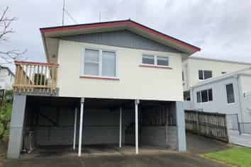 1/235 Oceanbeach Road, Mount Maunganui