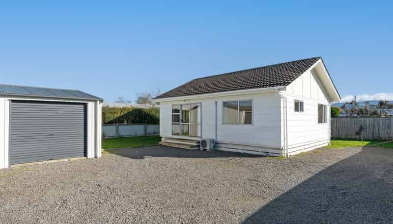 10a Augustus Street, Carterton