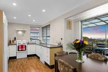 25 Donovan Avenue, Massey
