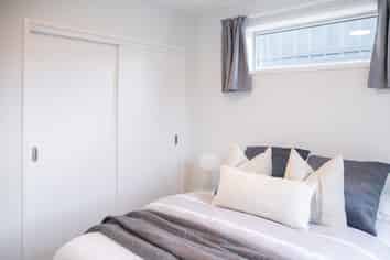 5/1 Karoro Court, Hobsonville