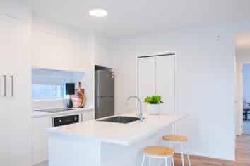 5/1 Karoro Court, Hobsonville