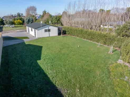 Section of Kirrin Lane, WEST MELTON