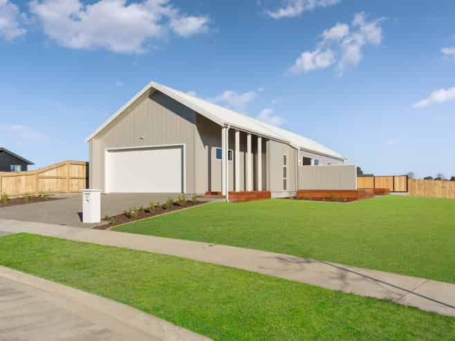 17 Cashmere Oaks Drive,, Masterton