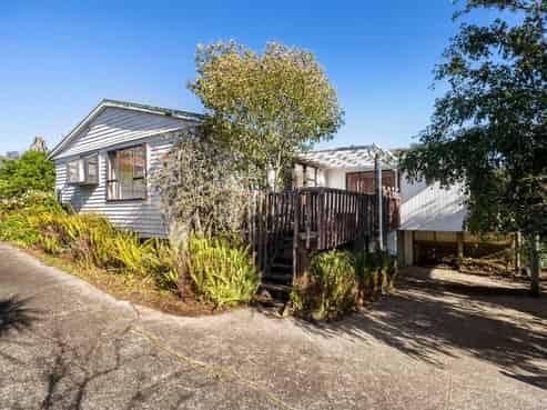 401 Hillsborough Road, Hillsborough