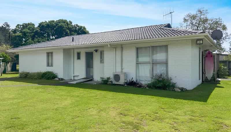 9 Tutuki Walk, Ruakaka