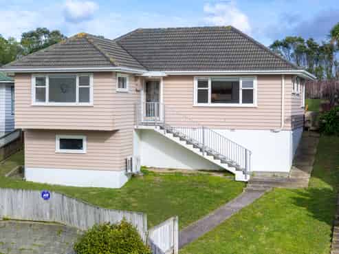 95 Kenmore Street, Newlands