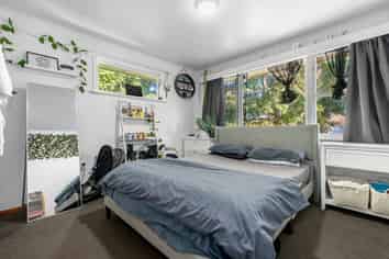 107 Bellevue Road, Brookfield