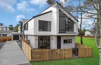 10B Truscott Place, West Harbour