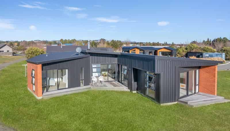 35 Paton Place, Te Anau