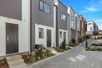 23 Raupeti Lane, Henderson