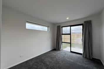 21B Oak Tree Lane, Rolleston