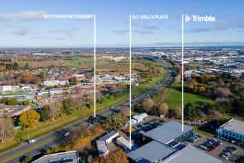 Centrally Located Tradies Unit