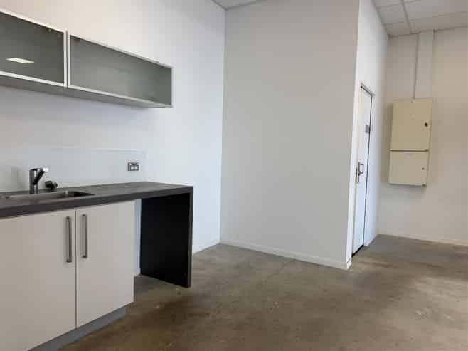 Motivated Landlord – Prime Office in CBD