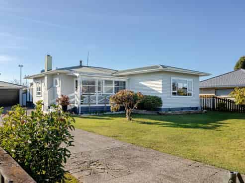 41 Trafalgar Street, Dannevirke