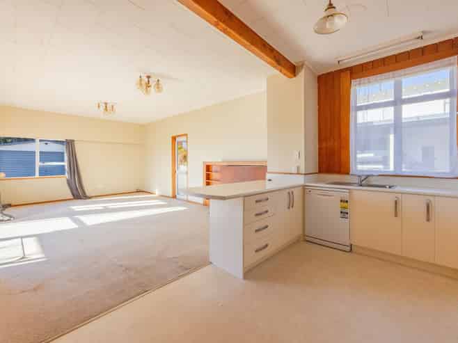1 Kitchener Street, Waipukurau