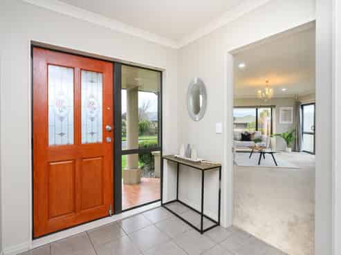 6 Ron Place, Fitzherbert