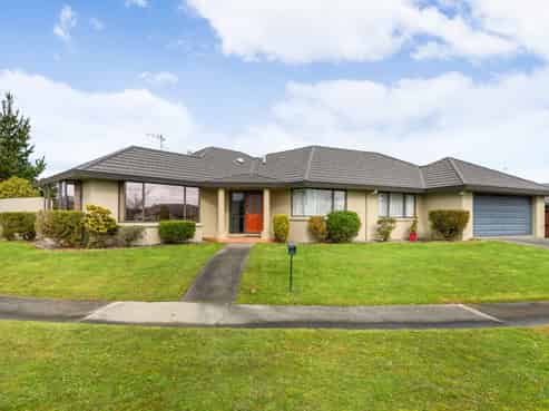 6 Ron Place, Fitzherbert