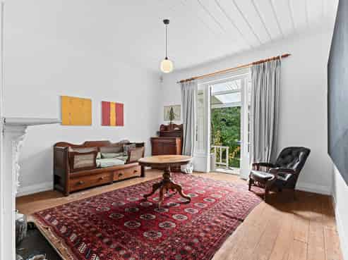 90 Pendarves Street, New Plymouth Central