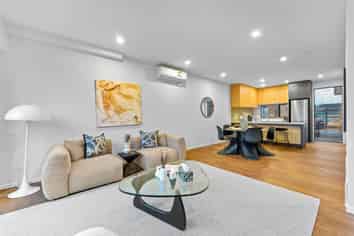 10 Meadowbank Road, Meadowbank