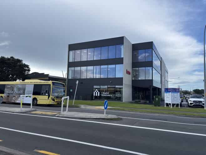 Premium modern Mount Maunganui office