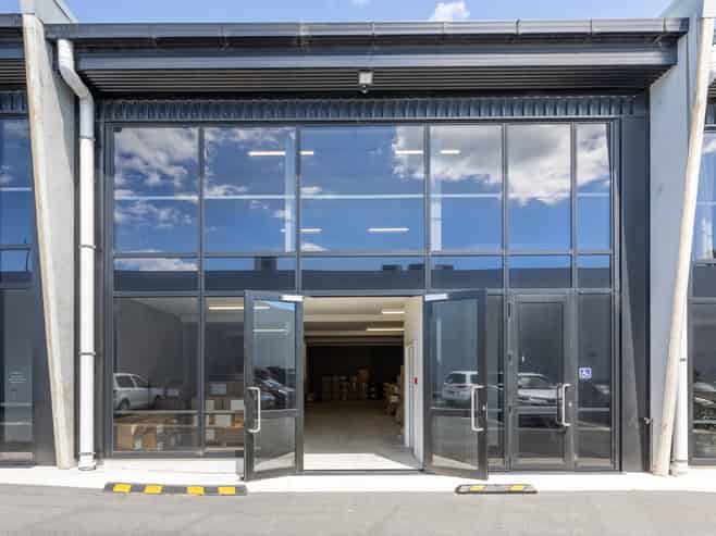 Versatile space in a modern recent development