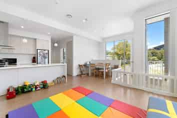 MODERN LIVE/WORK SPACE IN ALBANY
