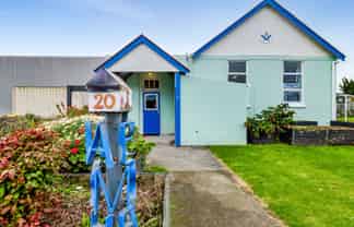 20 Domett Street, Waitara