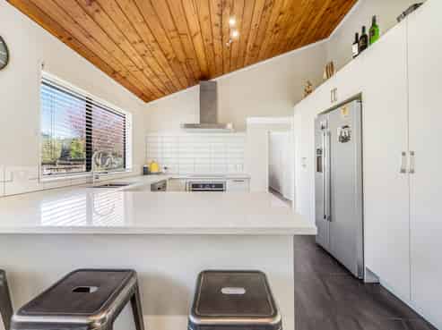 2/153 Whitford Road, Somerville