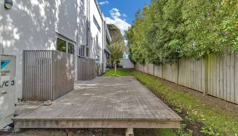 Unit B6, 9 Russley Road, Russley