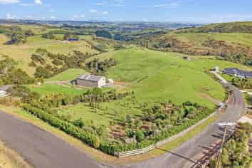 401 Peach Hill Road, Ramarama