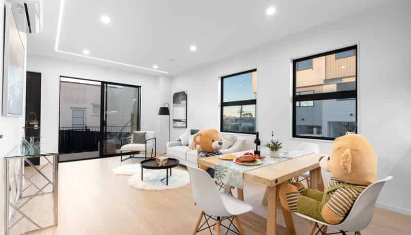 6/16 Binsted Road, New Lynn