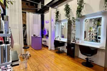 CHARACTER OFFICE SPACE IN THE CENTRE OF KINGSLAND
