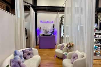 CHARACTER OFFICE SPACE IN THE CENTRE OF KINGSLAND
